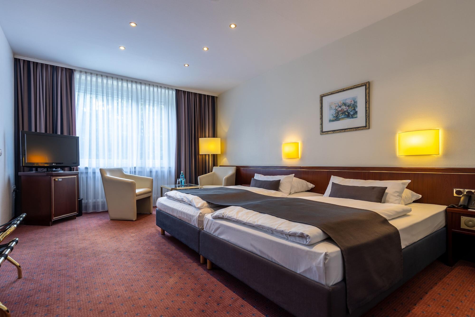 Trip Inn Hotel Esplanade, Duesseldorf Dış mekan fotoğraf