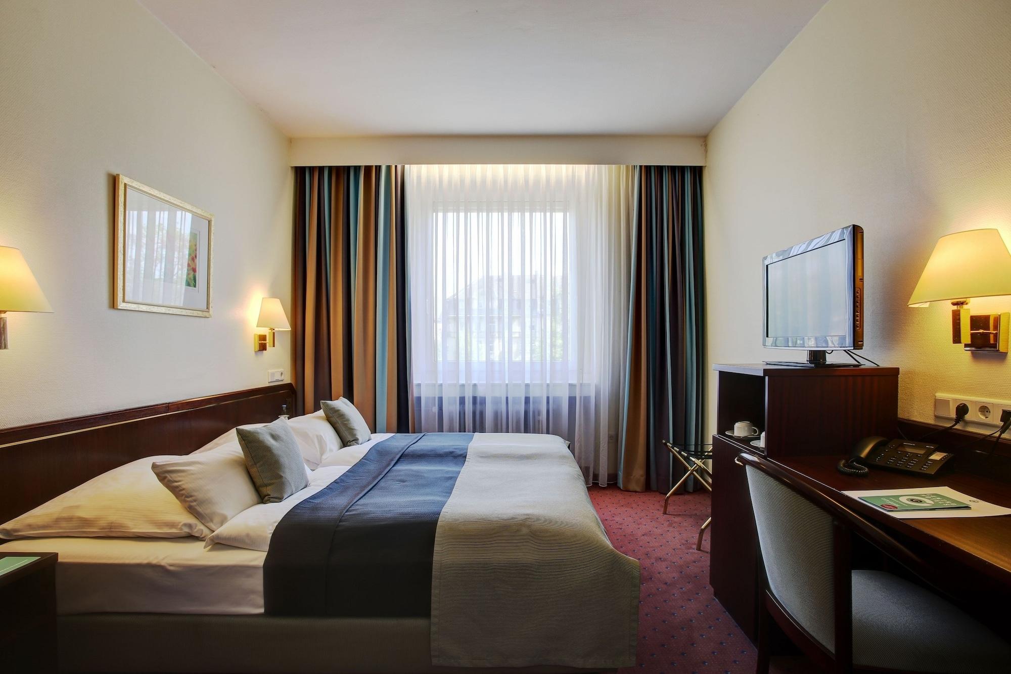 Trip Inn Hotel Esplanade, Duesseldorf Dış mekan fotoğraf
