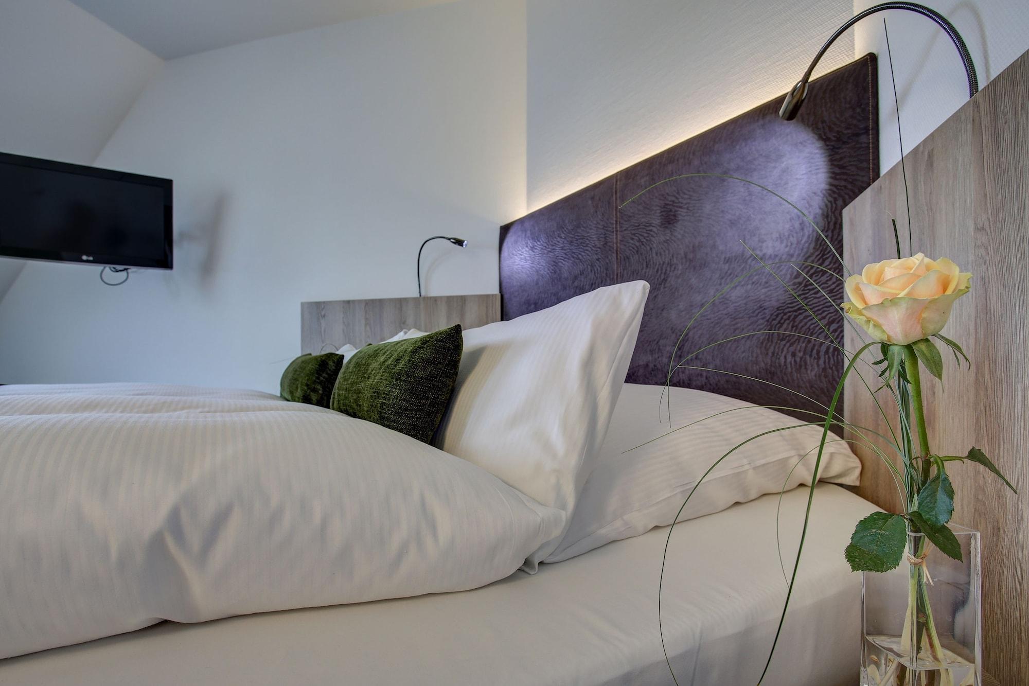 Trip Inn Hotel Esplanade, Duesseldorf Dış mekan fotoğraf