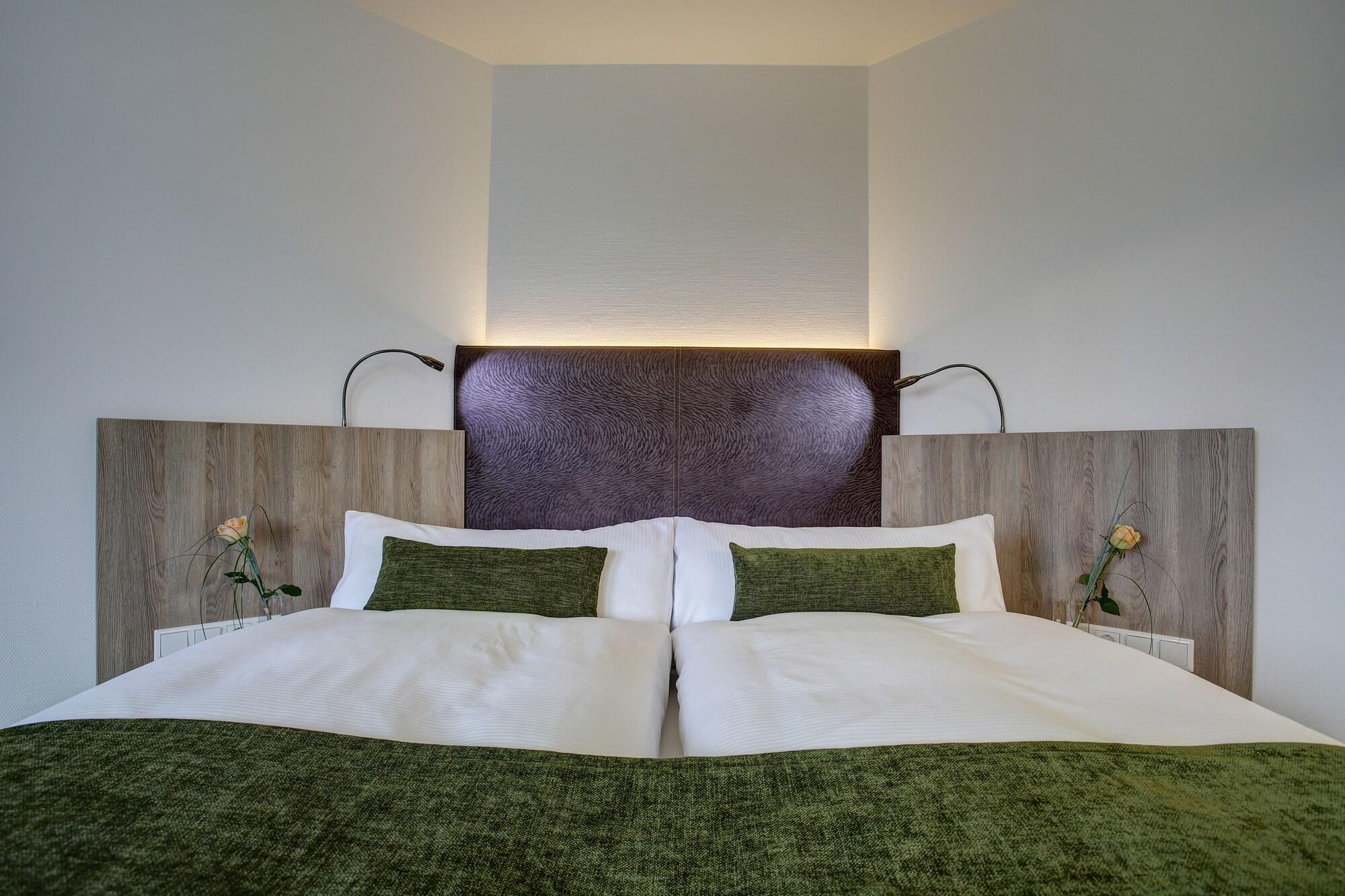 Trip Inn Hotel Esplanade, Duesseldorf Dış mekan fotoğraf